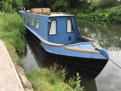 Unwanted Boat - An example of an Unwanted Narrowboat on the inland water ways.